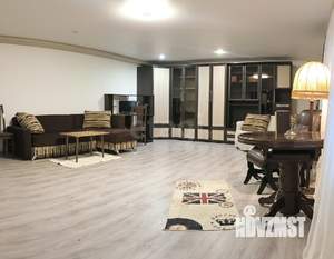 Таунхаус 215м², 3-этажный, на длительный срок,