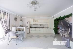 Таунхаус 40м², 3-этажный, на длительный срок,