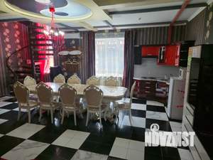 Дом 200м², 2-этажный, посуточно,