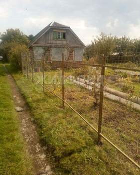 Дом 26м², 2-этажный, участок 4 сот.