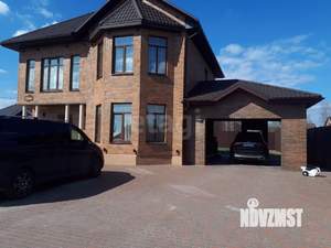 Дом 212м², 2-этажный, участок 14 сот.