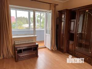 Коттедж 153м², 3-этажный, участок 6 сот.