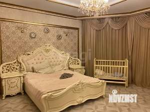 Дом 212м², 2-этажный, участок 14 сот.