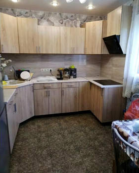 Дом 79м², 2-этажный, участок 10 сот.