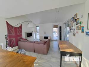 Дом 270м², 3-этажный, участок 9 сот.