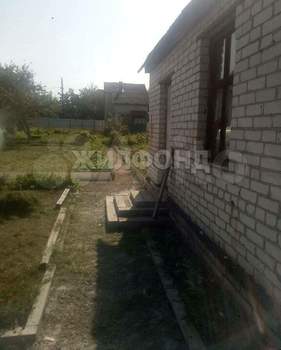 Дом 26м², 2-этажный, участок 4 сот.