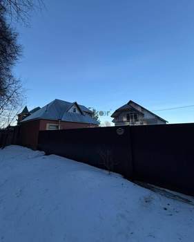 Дом 300м², 2-этажный, участок 1000 сот.