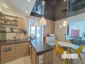 Дом 270м², 3-этажный, участок 9 сот.