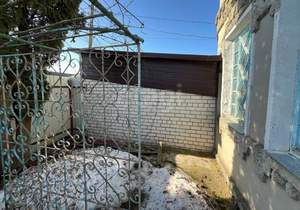 Дом 161м², 2-этажный, участок 8 сот.