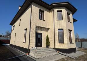 Дом 287м², 2-этажный, участок 18 сот.