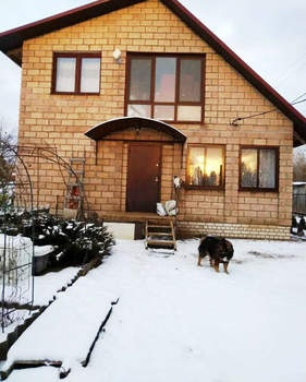 Дом 79м², 2-этажный, участок 10 сот.