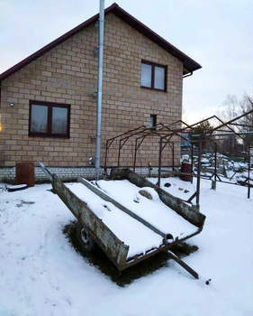 Дом 79м², 2-этажный, участок 10 сот.