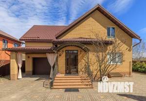 Дом 286м², 2-этажный, участок 13 сот.