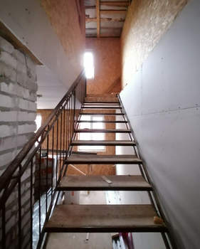 Дом 198м², 2-этажный, участок 5 сот.