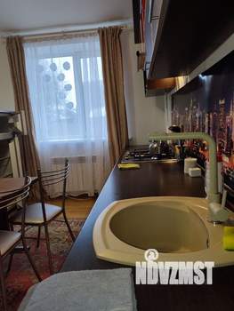 Таунхаус 125м&sup2;, 3-этажный, на длительный срок, 