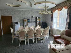 Дом 200м&sup2;, 2-этажный, посуточно, 