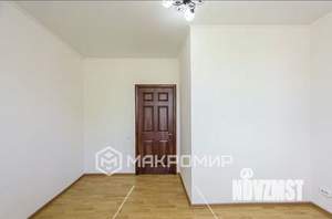 Таунхаус 100м², 3-этажный, на длительный срок, 