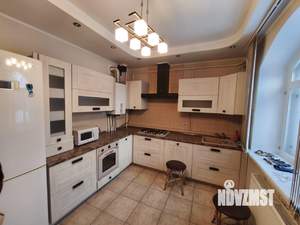 Дом 135м&sup2;, 2-этажный, на длительный срок, 