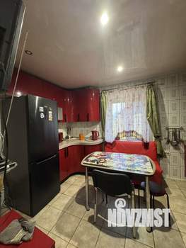 Дом 300м&sup2;, 2-этажный, на длительный срок, 