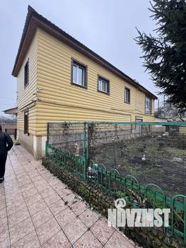 Дом 300м&sup2;, 2-этажный, на длительный срок, 