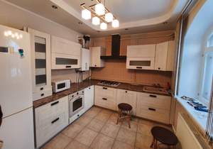 Дом 135м&sup2;, 2-этажный, на длительный срок, 