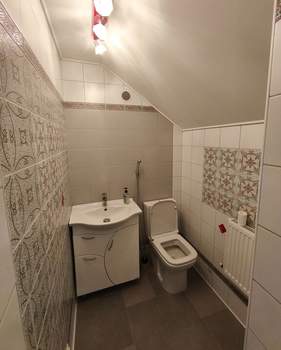 Дом 135м&sup2;, 2-этажный, на длительный срок, 