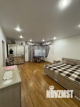 Дом 300м&sup2;, 2-этажный, на длительный срок, 