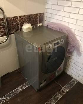 Дом 74м&sup2;, 2-этажный, участок 10 сот.  