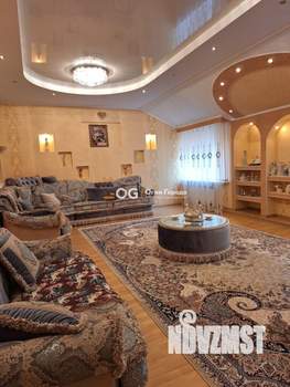Дом 324м², 2-этажный, участок 8 сот.  