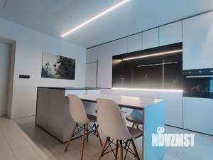 Дом 280м&sup2;, 2-этажный, участок 10 сот.  