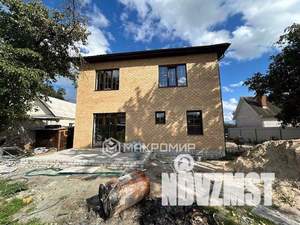 Дом 150м², 2-этажный, участок 8 сот.  