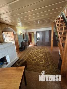 Дом 199м&sup2;, 3-этажный, участок 12 сот.  