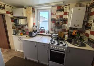 Дом 20м&sup2;, 2-этажный, участок 2 сот.  