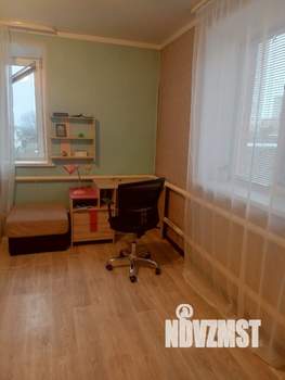 Дом 193м&sup2;, 2-этажный, участок 13 сот.  