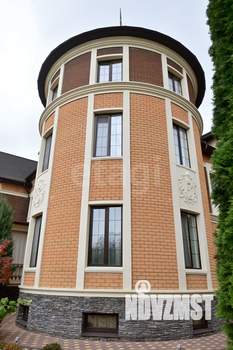 Дом 460м&sup2;, 3-этажный, участок 22 сот.  