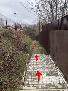 Дом 550м&sup2;, 1-этажный, участок 6 сот.  