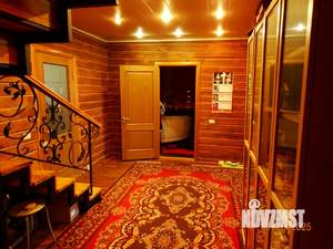 Коттедж 280м&sup2;, 2-этажный, участок 10 сот.  