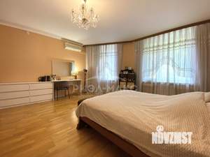 Таунхаус 214м&sup2;, 3-этажный, участок 1 сот.  