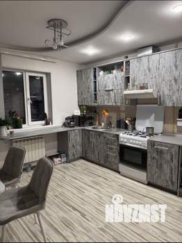 Дом 120м², 2-этажный, участок 3 сот.  