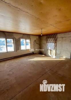 Дом 111м&sup2;, 2-этажный, участок 11 сот.  