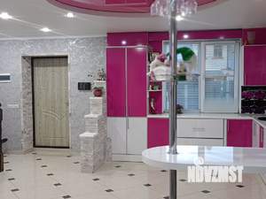 Таунхаус 115м², 3-этажный, участок 4 сот.  