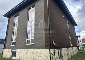Дом 450м², 2-этажный, участок 10 сот.  