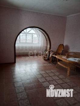 Дом 190м², 3-этажный, участок 11 сот.  