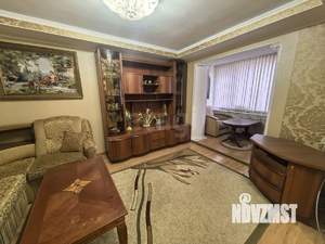 Дом 227м², 3-этажный, участок 11 сот.  