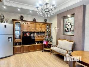 Дом 172м&sup2;, 3-этажный, участок 5 сот.  