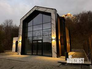 Дом 242м&sup2;, 2-этажный, участок 12 сот.  