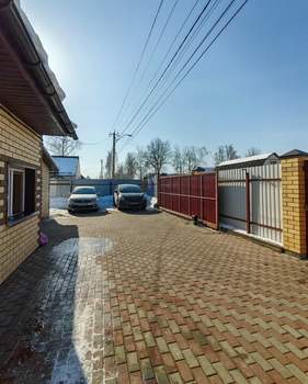 Дом 127м&sup2;, 2-этажный, участок 4 сот.  