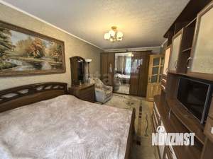 Дом 227м², 3-этажный, участок 11 сот.  