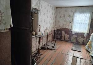 Дом 18м&sup2;, 2-этажный, участок 6 сот.  