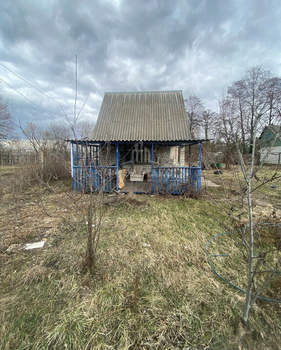 Дом 30м², 2-этажный, участок 12 сот.  